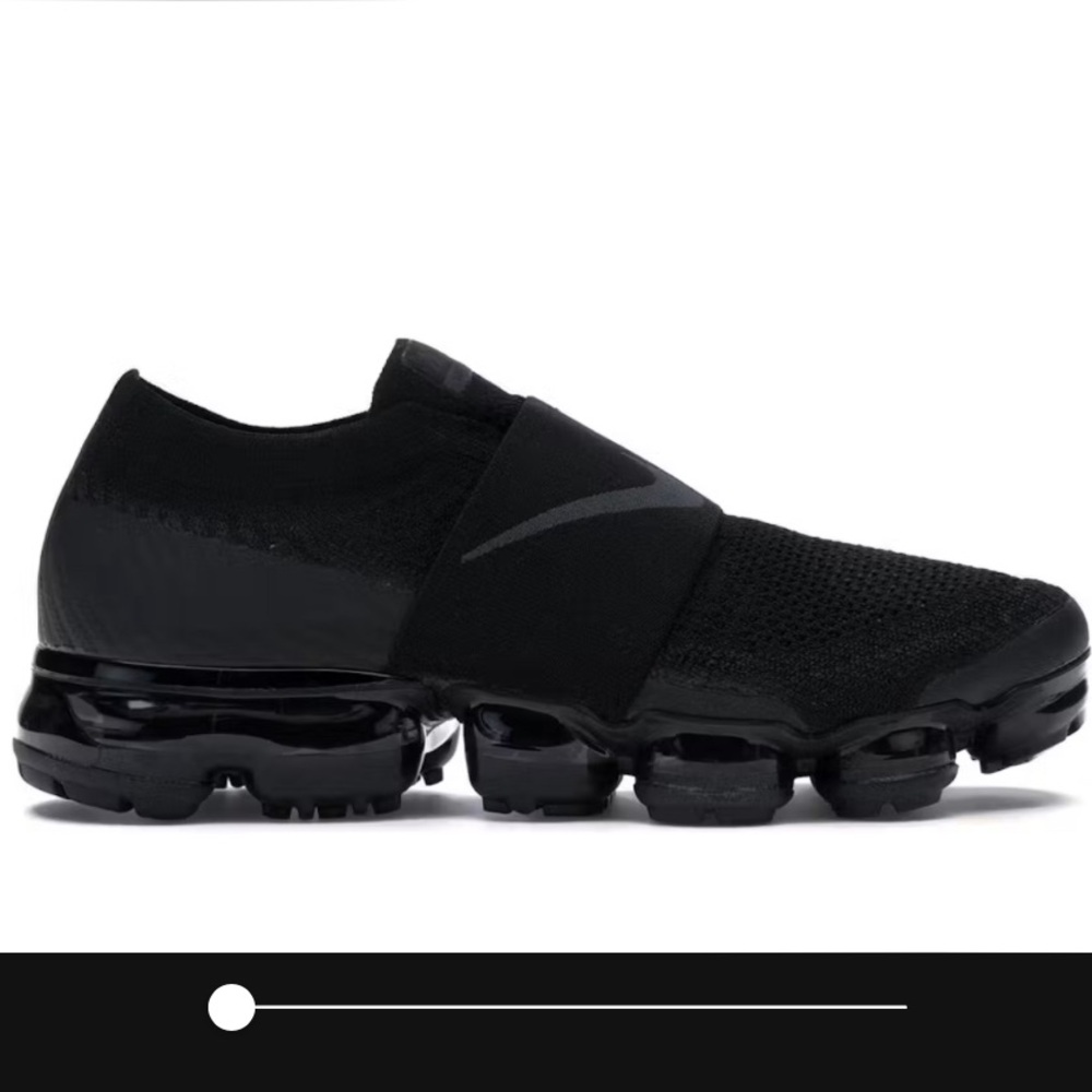 Women’s Nike Air Vapormax MOC Triple Black Size 8